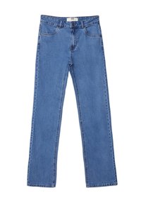 Jeans de mezclilla azul con un corte recto, que presentan una cintura simple, lazos para cinturón, cinco bolsillos y una textura ligeramente desgastada.