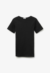 Nevybráno, Black