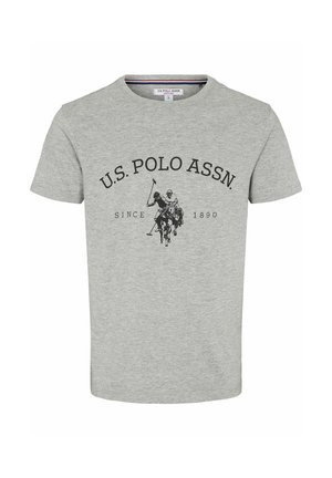 Szara koszulka z krótkim rękawem z logo U.S. Polo Assn., przedstawiająca dwóch graczy polo na koniach oraz napisem "Since 1890" na przodzie.