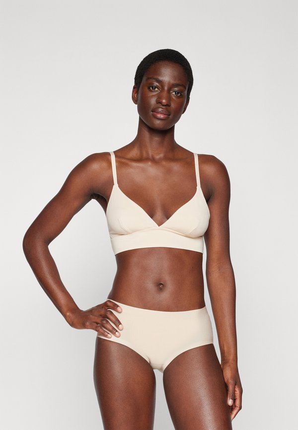 INVISIBLE - Pants - sand2