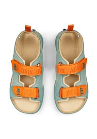 Sandali per bambini realizzati in materiale blu chiaro con cinturini in Velcro arancioni. Presentano un design ritagliato e una foderatura interna beige. Grafica di coniglio notevole.