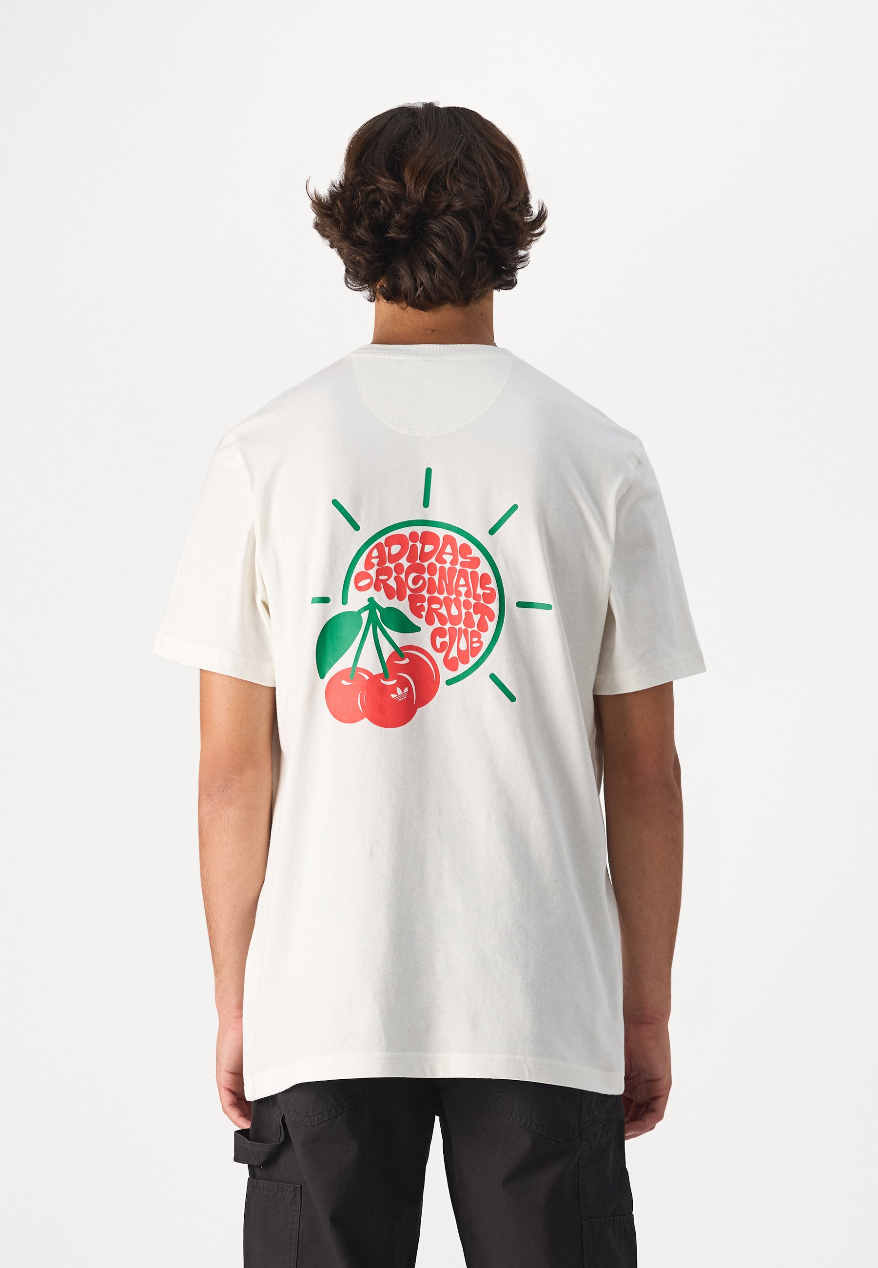 ★★海外限定 & 国内即発送★★adidas Originals CHERRY T-SHIRT adidas Originals cherry back print t-shirt in off white | ASOS