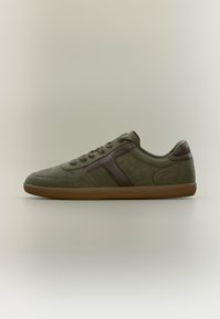 Δεν επιλέχθηκε, platinum olive