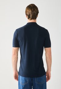 Thumbnail Image 2