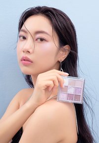 Unleashia GLITTERPEDIA EYE PALETTE - Paleta cieni