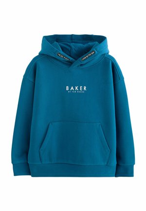 Tyrkysová mikina s kapucňou a predným vreckom. Na prednej strane je napísané "BAKER" bielou farbou a pod tým "by TED BAKER". Mäkká tkanina s uvoľneným strihom.