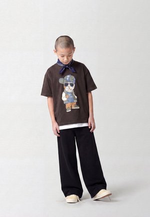 Name it, NKMPOKLOKKEN SS TOP BOX - T-shirt imprimé - delicioso(brown)