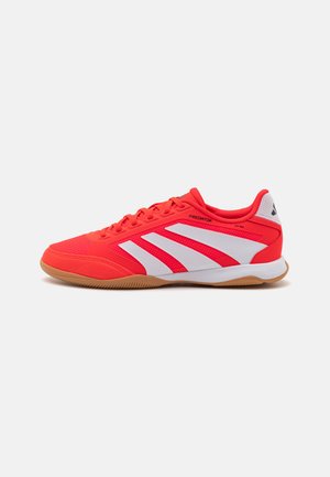 PREDATOR LEAGUE INDOOR - Zaalvoetbalschoenen - lucid red/footwear white/core black