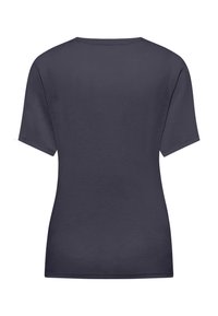 Marineblauwe T-shirt met korte mouwen, featuring een relaxte pasvorm, ronde hals en een zachte textuur zonder zichtbare patronen of versieringen.