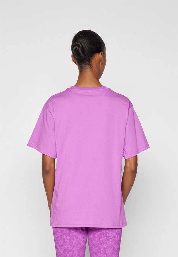 RELAXED TEE - Basic T-shirt - wild berry3