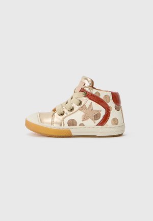 HOLGER - Chaussures premiers pas - brown