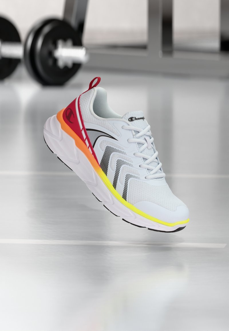 Champion Trainers - white/black/rox/white - Zalando.co.uk