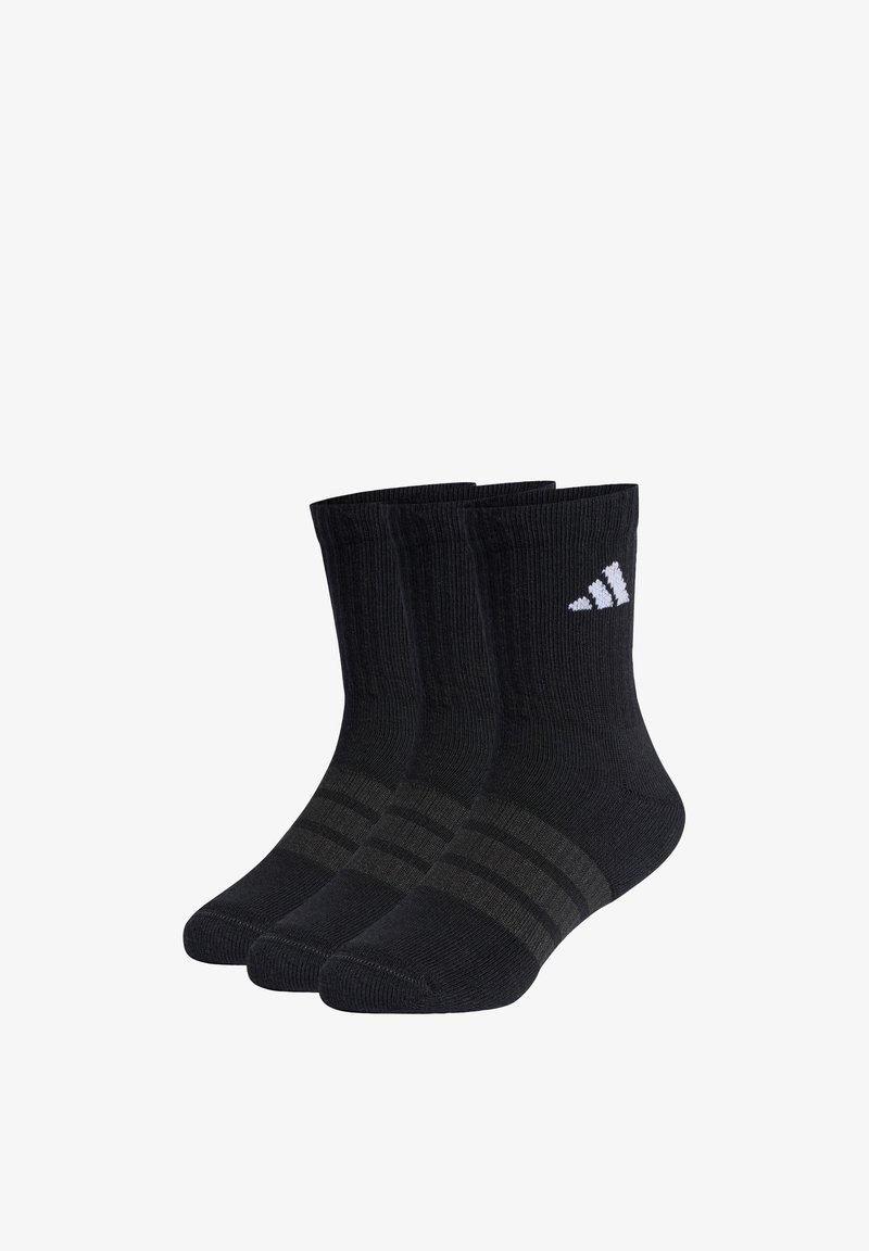 Trois paires de chaussettes de cheville noires avec des rayures gris foncé et un logo de marque blanc sur la bande, disposées côte à côte sur un fond blanc.