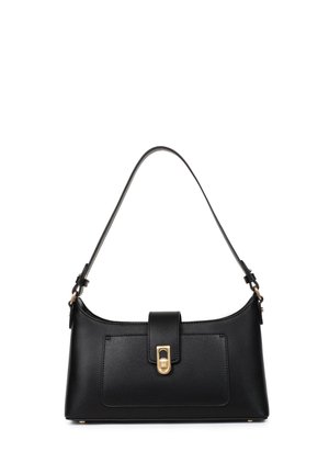 Czarna skórzana torebka o ustrukturyzowanym kształcie, z zapięciem w kolorze złotym i regulowanym paskiem na ramię. Gładka tekstura, minimalistyczny design.