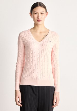 CABLE V NECK - Stickad tröja - peony pink