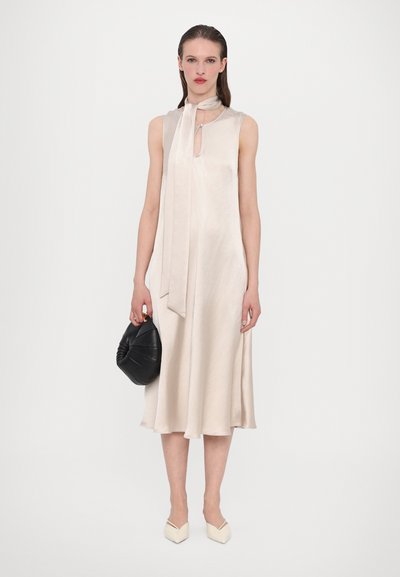 Ida Sjöstedt SHONDA DRESS - Denní šaty - beige