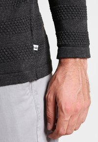 Kronstadt Pullover - grey