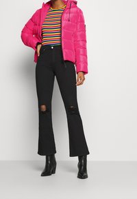 Superdry & Co Übergangsjacke - pink