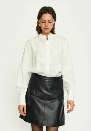 JEMMA  - Bluza s gumbima -  snow white