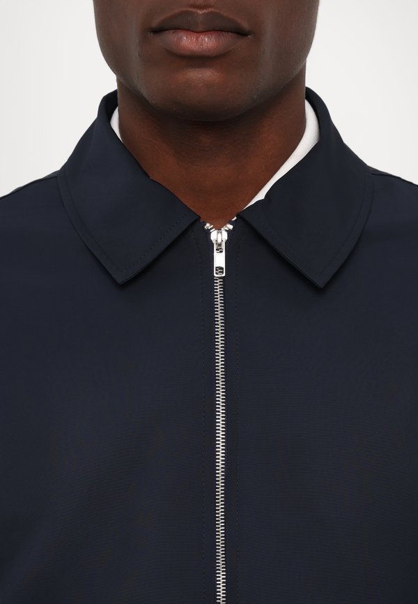 WINDBREAKER - Light jacket2