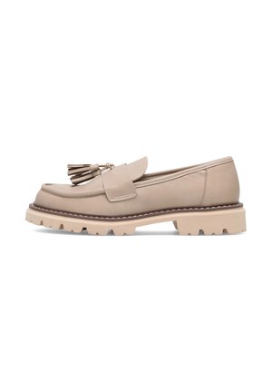 Mocassino in pelle beige con suola spessa e dettaglio con nappina sulla parte superiore, mostrato di profilo su sfondo bianco.