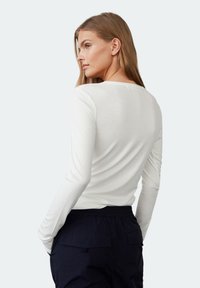 Sofie Schnoor SOFIE SCHNOOR - Pitkähihainen paita - weiß