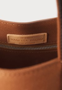 Vanessa Bruno CABAS - Shopping bags - brownie