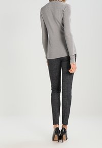 Rue de Femme Strickpullover - light grey