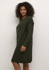 Kaffe Curve BELL  - Strickkleid - forest night