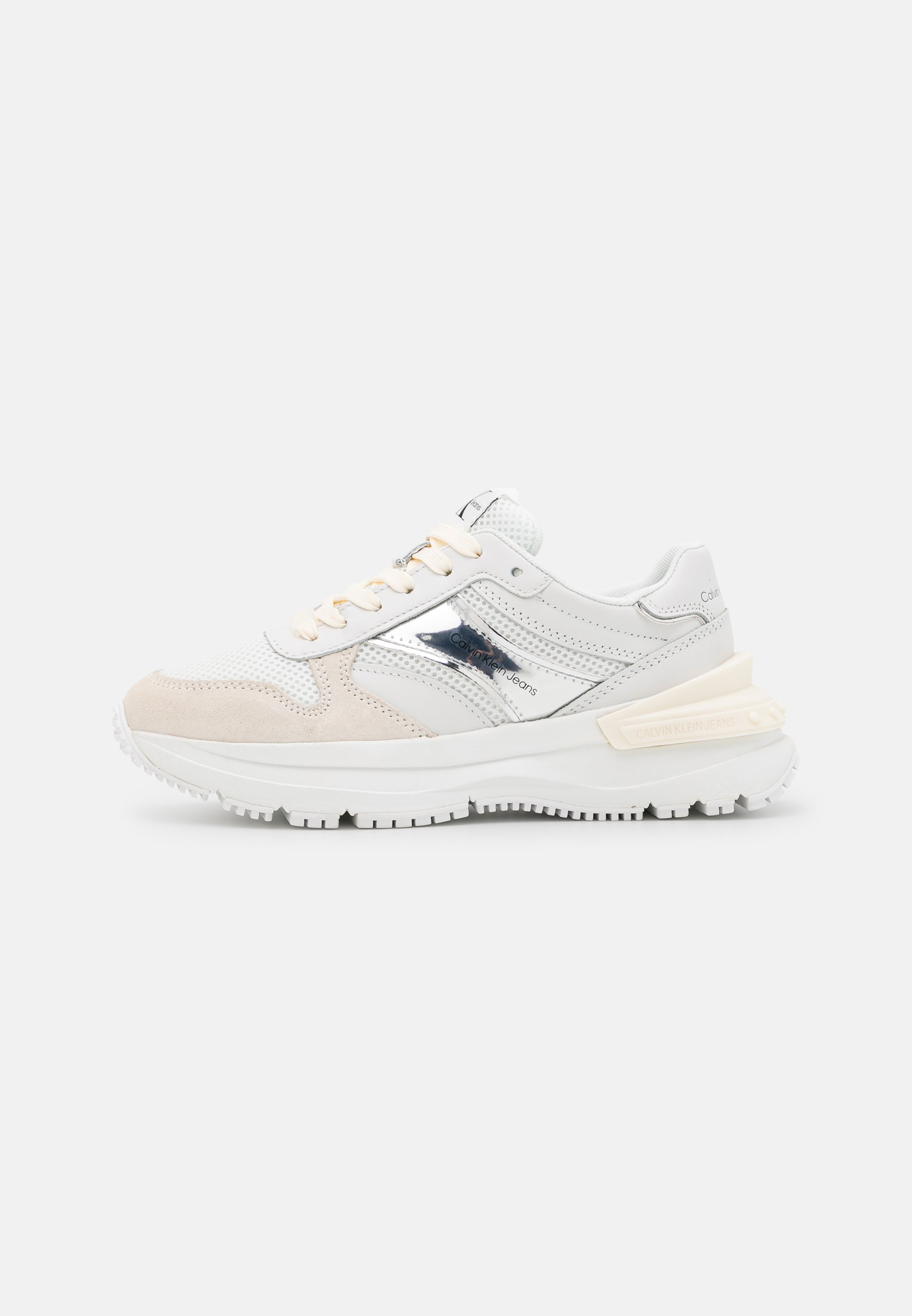 white chunky runners