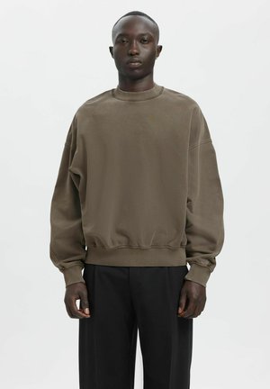 RELAXED FIT - Pusa - delicioso