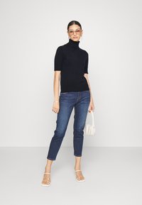 pure cashmere TURTLE NECK SHORT SLEEVE - Camisola - dark navy
