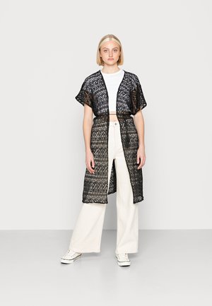 Cape - black