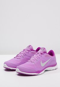 Nike Performance Zapatillas de entrenamiento - purple