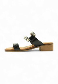 Merisell CEBRA - Sandalias planas - zebra print