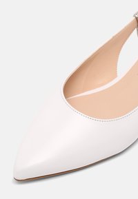 Zign Baleríny s otevřenou patou - white