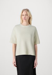 Gina Tricot Neule - gardenia