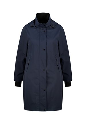 Manteau bleu marine imperméable avec un col haut, boutons-pression, poches latérales et garniture noire aux poignets. Coupe droite, longueur mi-cuisse.