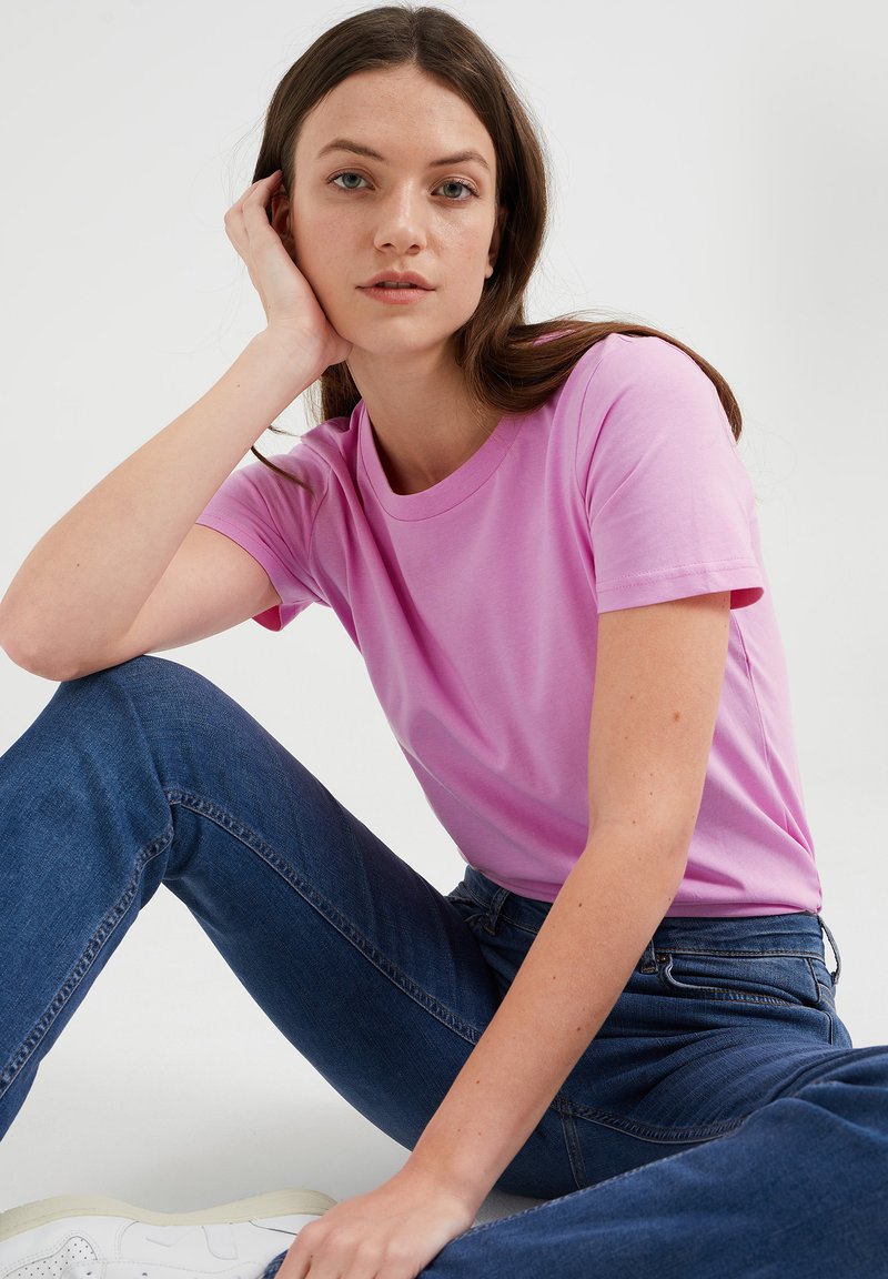 Damen T-Shirts | WE Fashion T-Shirt basic pink - TG27682 Damen T-Shirts | WE Fashion T-Shirt basic pink - TG27682