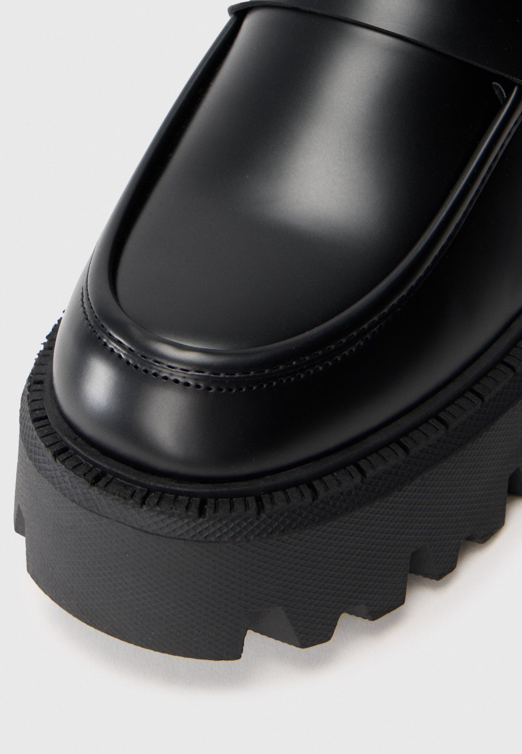 Buffalo ASPEN - Pantofi slip-on - black/negru - Zalando.ro