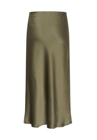 Jupe midi en satin vert olive avec une texture lisse, un bas légèrement évasé et un design simple et épuré sans motifs ni accents supplémentaires.