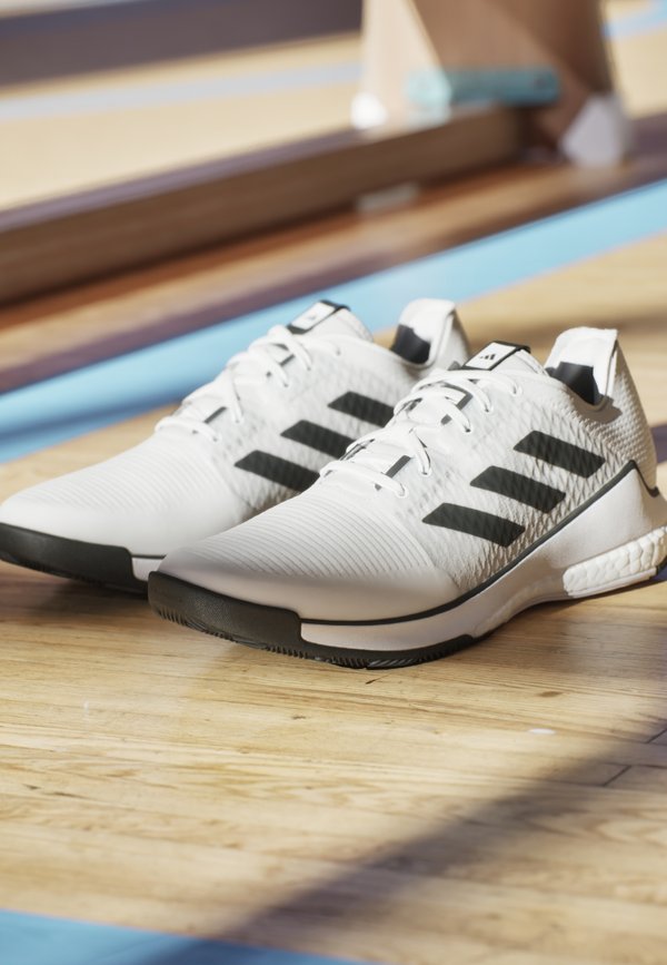 CRAZYFLIGHT - Volleyball shoes2