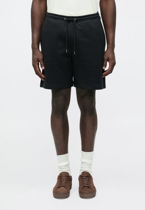 ALPHA - Rövidnadrágok - black
