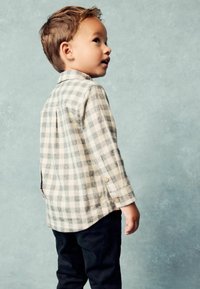 Next Vapaa-ajan kauluspaita - neutral grey scandi check character