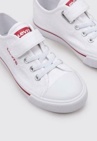 Levi's® Zapatillas - white