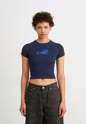 Obey Clothing COSMIC DREAMS - Apdrukāts T-krekls - black iris
