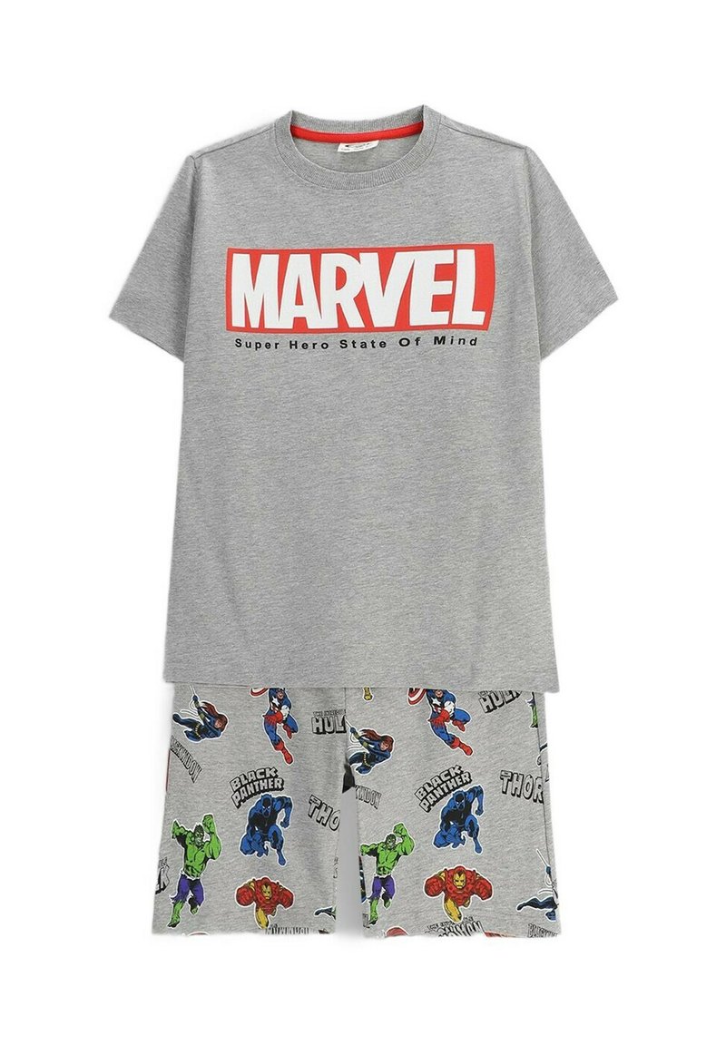 Szara bawełniana koszulka z czerwonym logo "MARVEL". Bawełniane spodenki z nadrukami superbohaterów: Hulk, Spider-Man, Czarna Pantera i Thor.