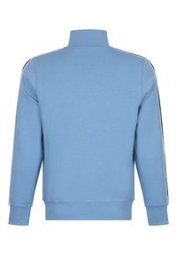 Ljusblå sweatshirt med hög krage, långa ärmar och svarta sidostripes. Slät textur och ribbad mudd vid nederkanten och ärmarna.