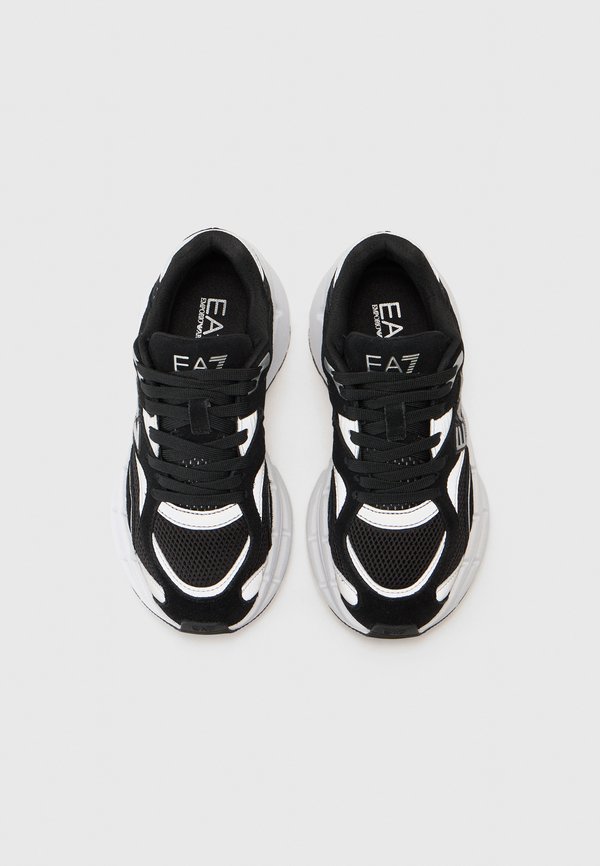 CRAVE UNISEX - Trainers2