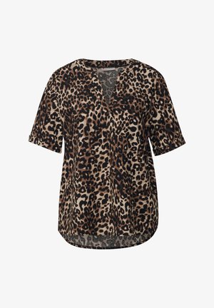 Leopardprint top met korte mouwen, V-hals, gemaakt van zacht materiaal. Heeft een mengeling van bruin en zwart in een vloeiende ontwerp.